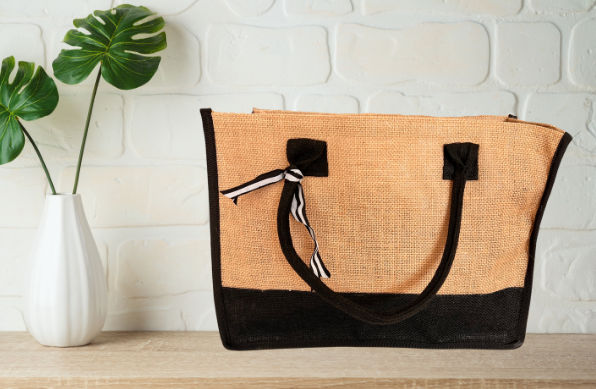 Burlap tote